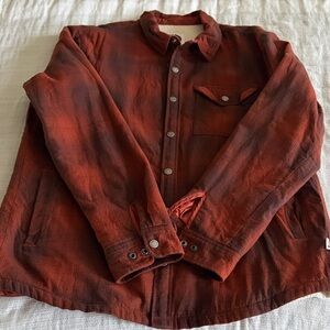 Large, The North Face Men's Rust Red Lightweight Shirt Jacket